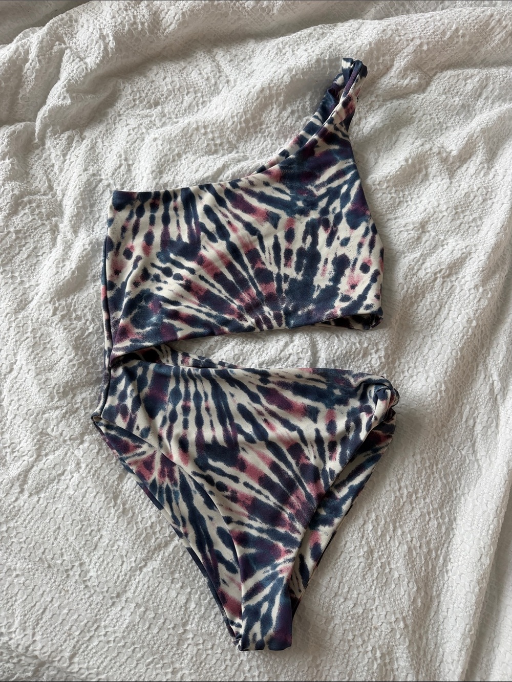 Skatie Nicole Style - One-Shoulder Tie-Dye Bikini in Choachella